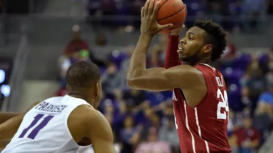 Sooners Down TCU in Regular-Season Finale