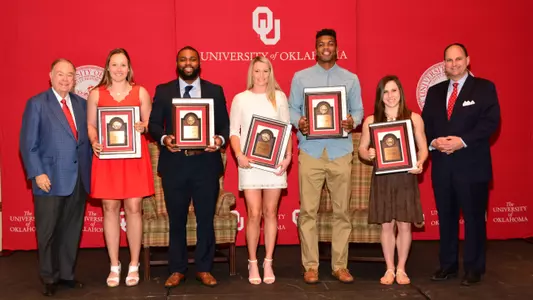 Sooners Honored at Scholar-Athlete Breakfast
