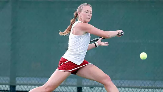 Horned Frogs Defeat Sooners, 4-0