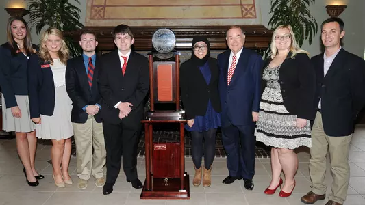 Headington Hall Earns 2016 President's Trophy