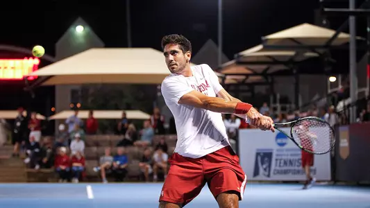 Alvarez Wins on First Day of Singles Championship
