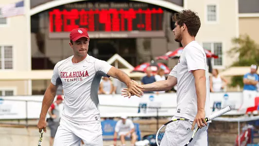 OU Shows Fight in Narrow Loss to Texas