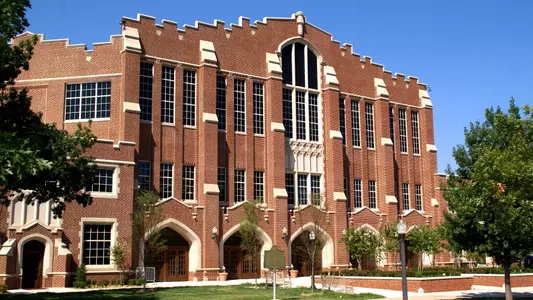McCasland Field House - Volleyball