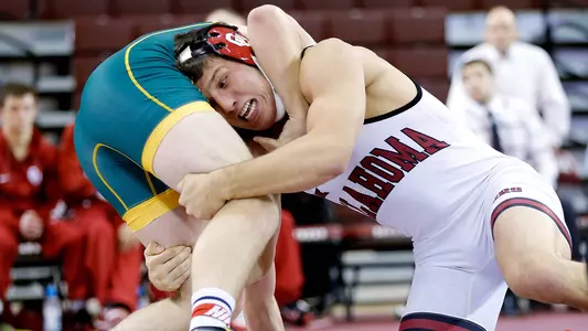 Sooners Move to Gold Bracket at Virginia Duals