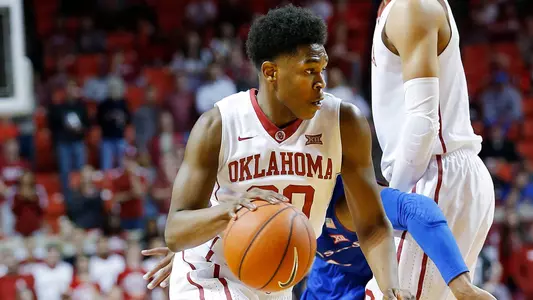 Sooners Host Red Raiders on Saturday Night