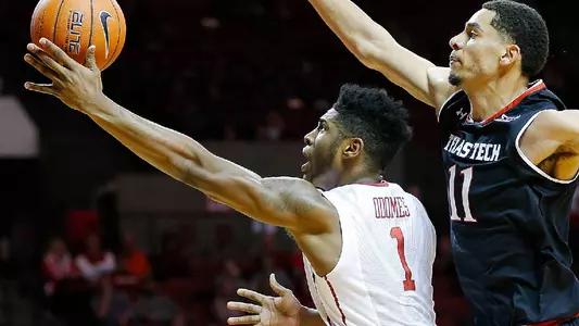 Woodard, Odomes Lead Sooners Past Texas Tech