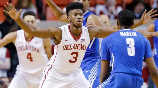OU Faces TCU in Fort Worth