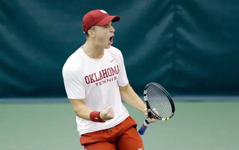 Ticket Punched! Sooners Sweep Illini 4-0