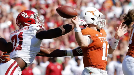 Okoronkwo the Big 12 Defensive Player of the Week