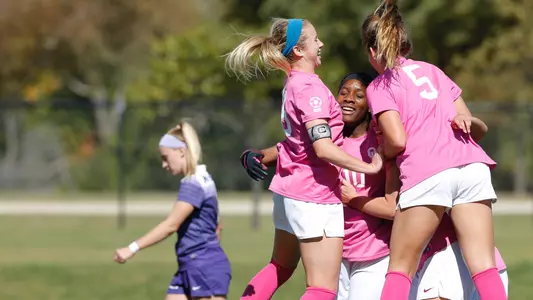 Sooners Top Wildcats in Final Home Game