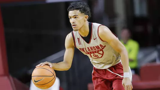Sooners Edged by Mavericks in Charity Scrimmage