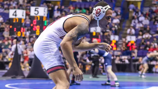 Three Sooners Advance to Day Two in Las Vegas