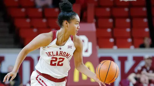 Llanusa Honored as Big 12 Freshman of the Week