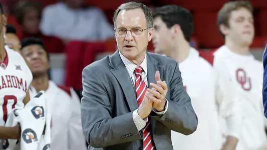 Sooners Host Northwestern on Friday
