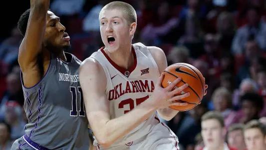 Manek and Young Earn Weekly Big 12 Honors