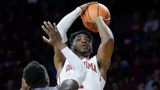 Sooners Open Big 12 Play at No. 10 TCU
