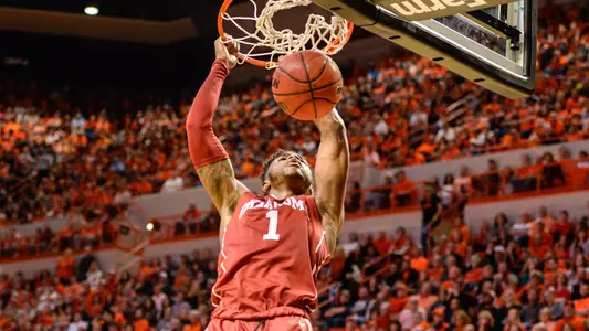 Sooners Drop Close Contest in Stillwater