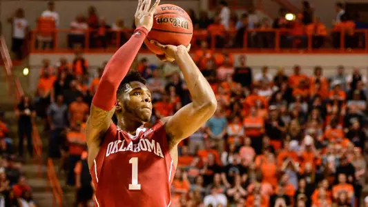 Sooners Take on Bears Tuesday in Waco