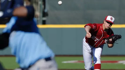 Oklahoma Wins Weekend Opener Over Villanova