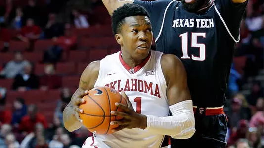 Sooners Hit the Road Against Texas Tech