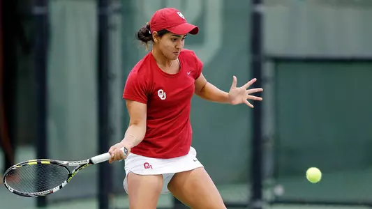 OU Falls to No. 25 South Carolina, 4-0