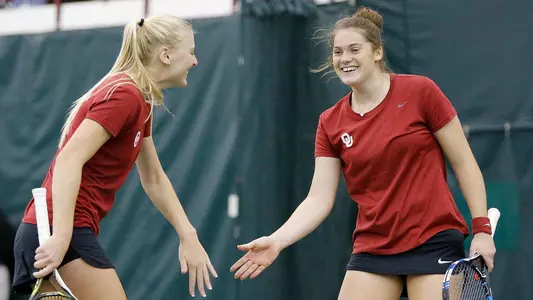 Sooners Win Fifth Straight Match