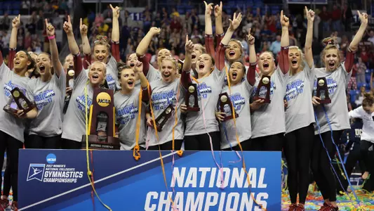 Sooners Celebrate 2017 at Championship Banquet
