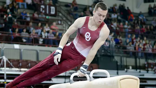 Sooners Start Season in Michigan