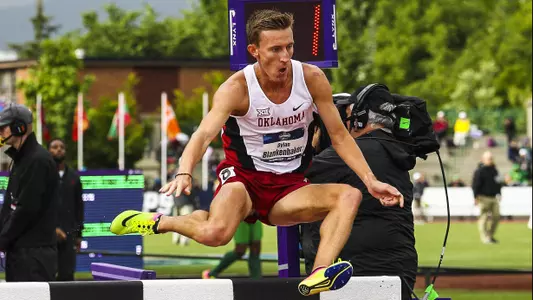 Blankenbaker Advances to Sunday Final