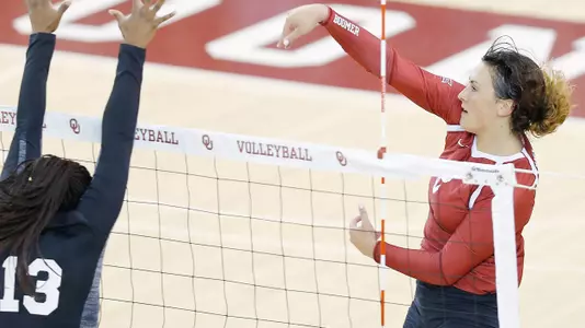 Sooners Split Saturday Action