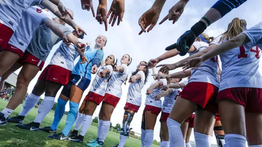 Sooners Welcome Illinois for Sunday Matchup