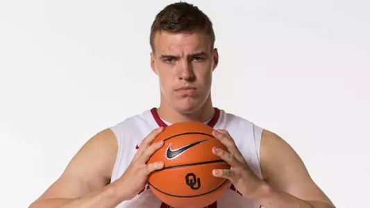 Introducing: Hannes P?ll?