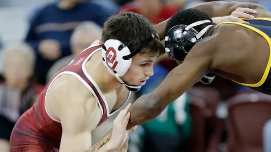 OU Moves to Gold Bracket Behind 3-0 Record