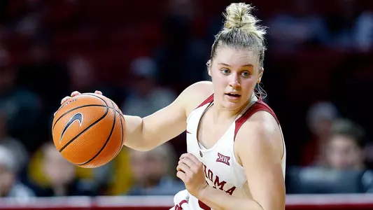 Former Sooners Win Championships Overseas
