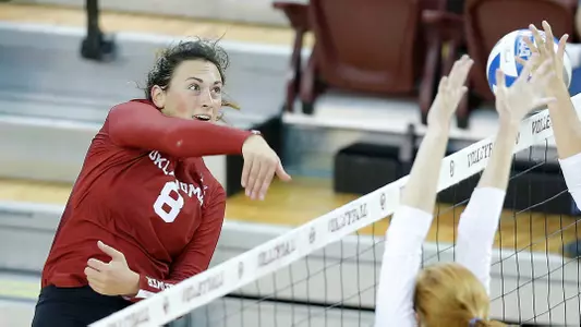 Sooners Fall to No. 8 Texas in Austin
