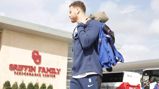 Griffin, Pistons Practice on OU Campus