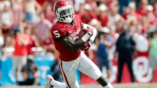 Hollywood a Biletnikoff Semifinalist