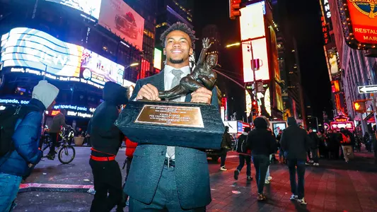 Murray Wins OU's Seventh Heisman Trophy