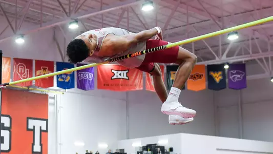 Sooners Record Top Marks at Tyson Invitational
