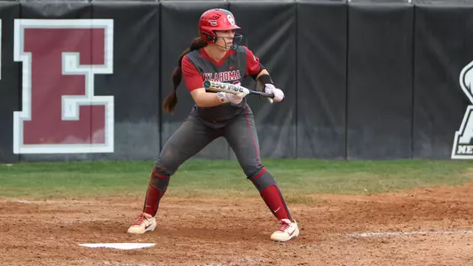 Sooners Split Saturday Slate