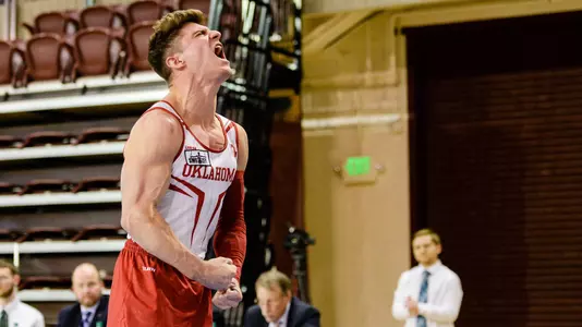 Hunter Justus Named Nissen-Emery Finalist