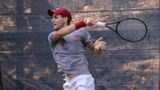 On Serve: Stefano Tsorotiotis