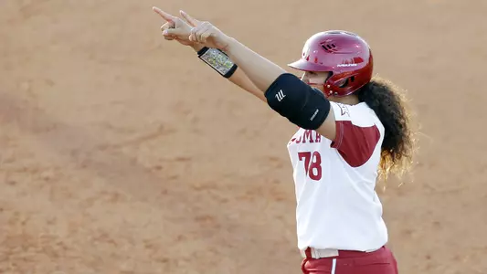 Alo a Top-25 Finalist for Freshman of the Year