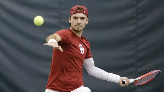 Bakshi's NCAA Run Ends In Second Round