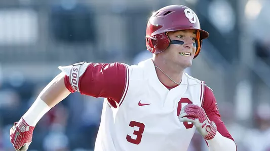 Late Rally Clinches Sweep over K-State