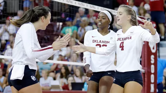 Gray-Walton Era Begins with Win