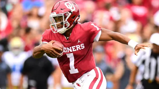Murray Named Davey O'Brien QB of the Week