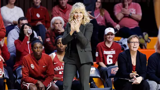 Coaches Clinic Set for Oct. 13