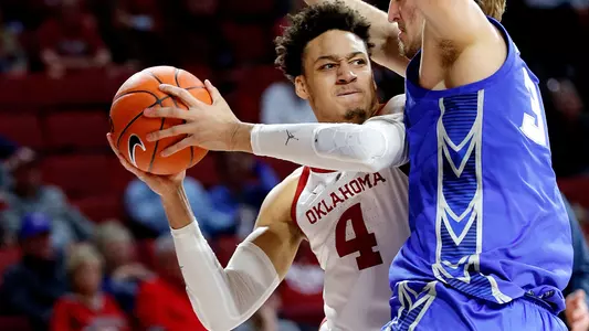 Oklahoma Faces Texas in Austin