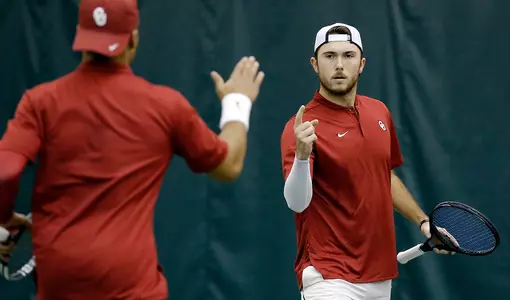Sooners at Arkansas Saturday